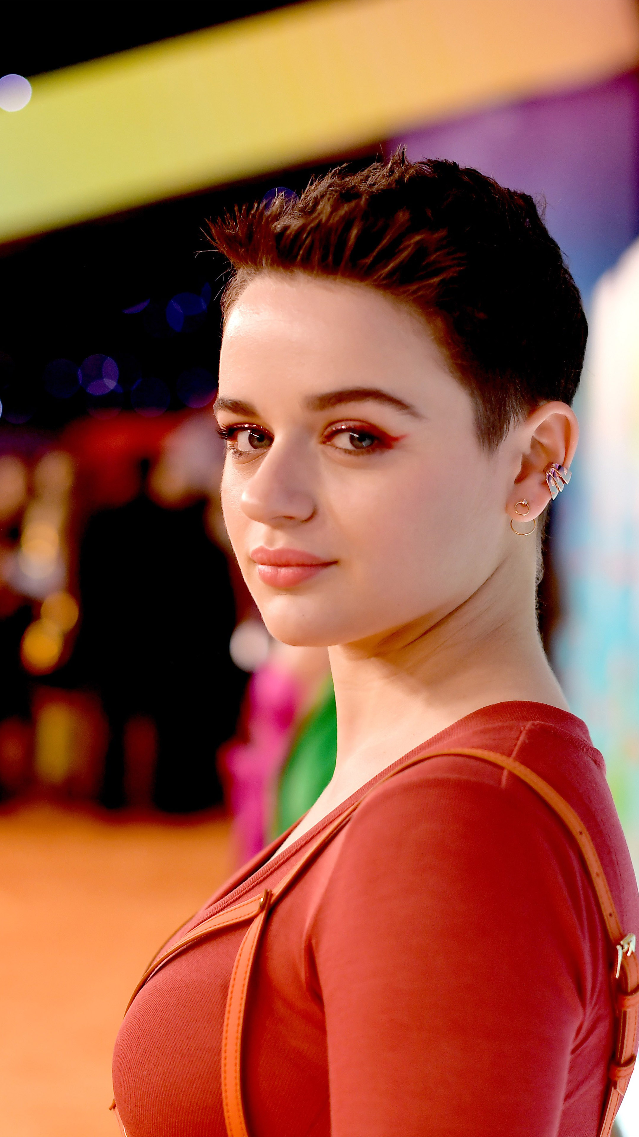 American actress. Actress Joey King. Джоуи Кинг с короткой стрижкой. Джои Кинг с короткими волосами. Джоуи Бетти.