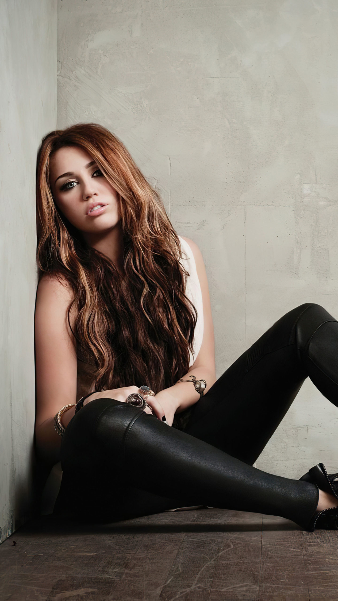 Miley Cyrus, HD phone wallpaper | Peakpx