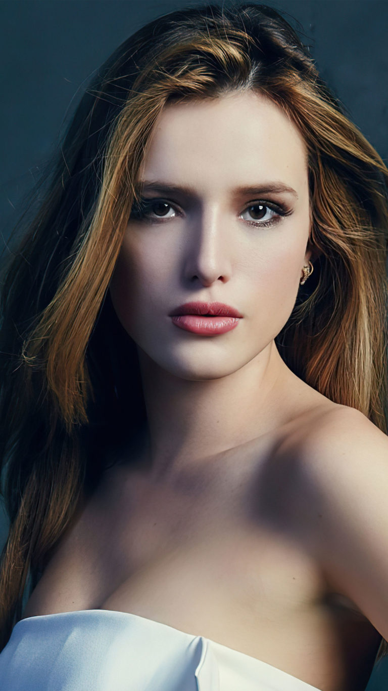 Bella Thorne Portrait 2020 4K Ultra HD Mobile Wallpaper