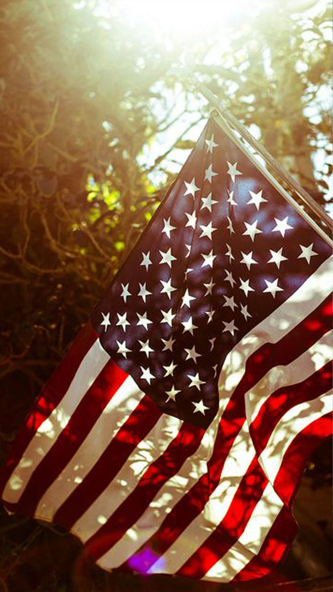 American (USA) Flag Sunray 4K Ultra HD Mobile Wallpaper