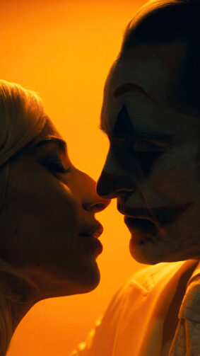 Joaquin Phoenix & Lady Gaga Joker Folie à Deux 4K Ultra HD Mobile Phone Wallpaper