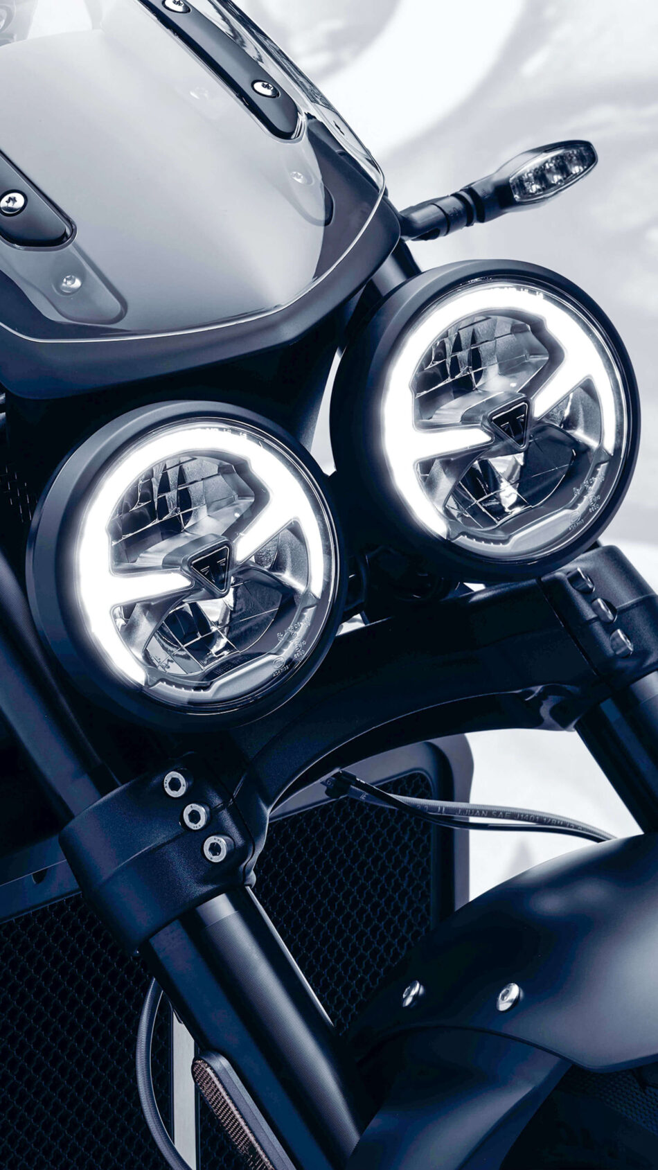 Triumph Rocket 3 Headlights 4K Ultra HD Mobile Phone Wallpaper