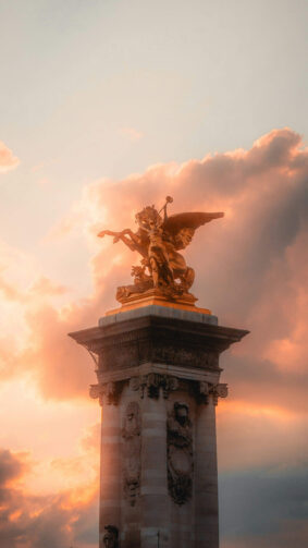 Pont Alexandre Iii Statue Evening View 4K Ultra HD Mobile Phone Wallpaper